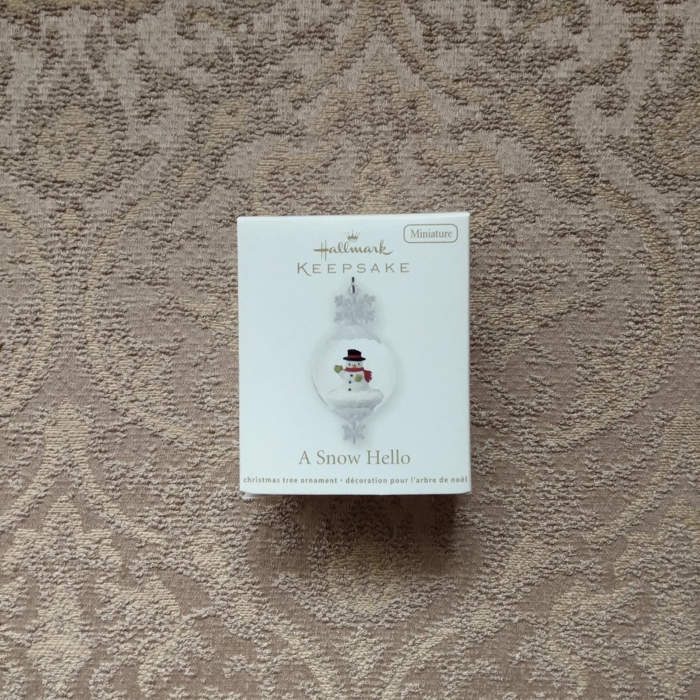 hallmark - keepsake - miniature - 'a snow hello' ornament - 2012